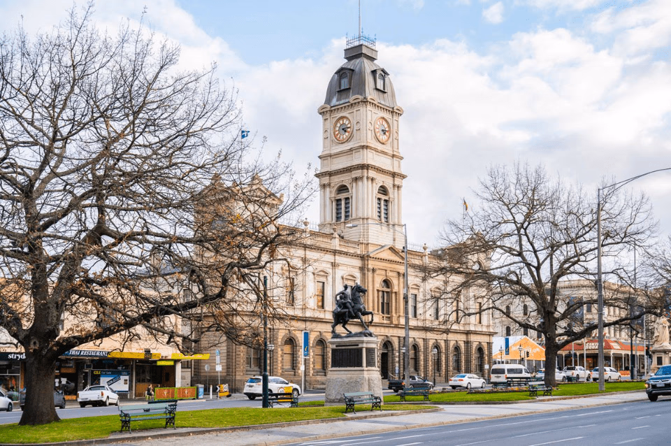 Ballarat historic streetscape and clock tower for the Ballarat property market forecast