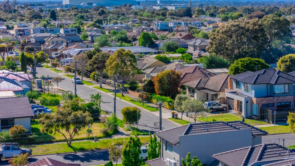 Melbourne's House vs Apartment Property: Things you need to know as a buyer