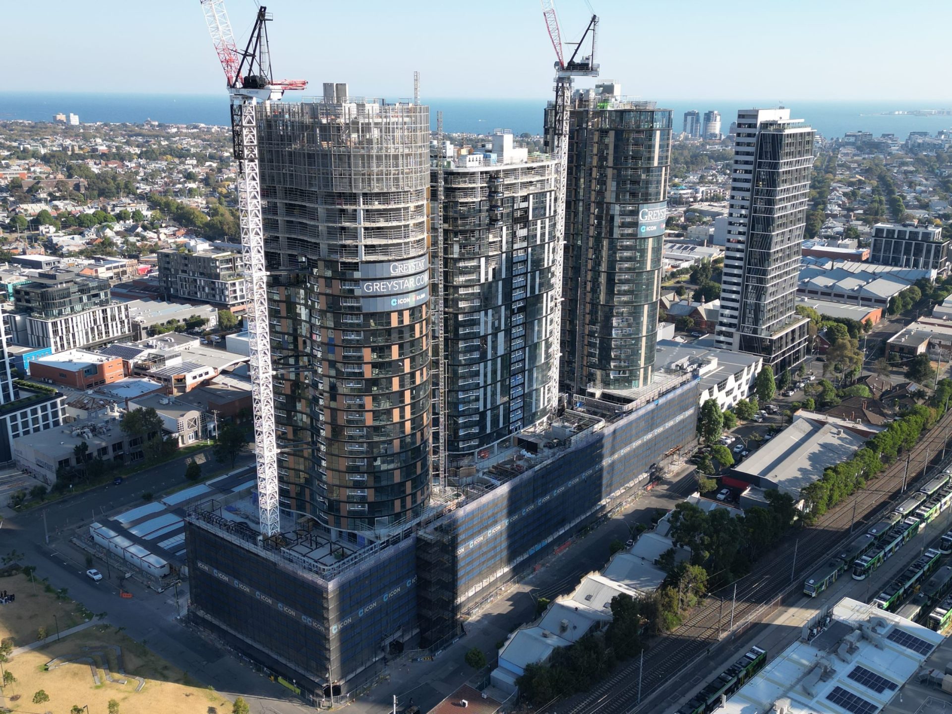 https://www.investorkit.com.au/wp-content/uploads/2025/10/Greystar-The-Gladstone-Topping-Out-Event-1-1-scaled.jpg